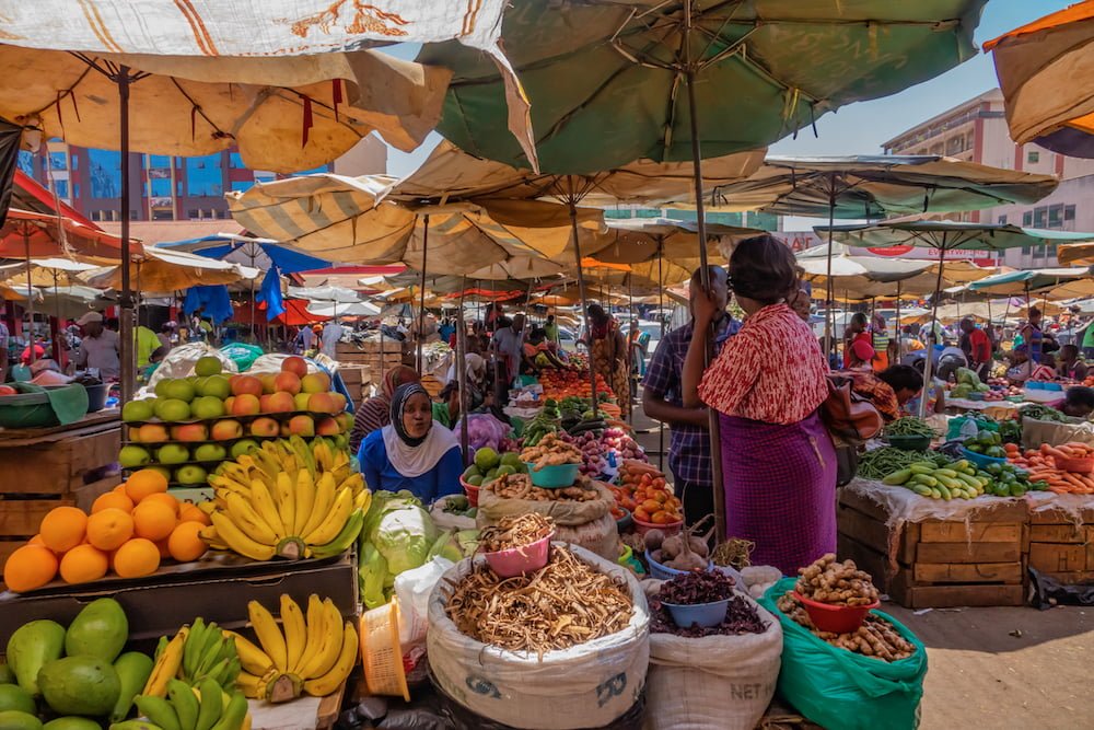 This image has an empty alt attribute; its file name is Owino-Market-Kampala-Uganda.jpg
